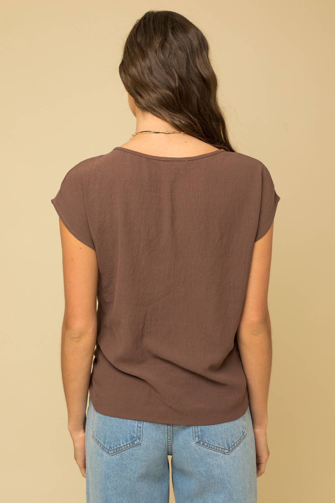 Solid Tee w/Front Knot Detail