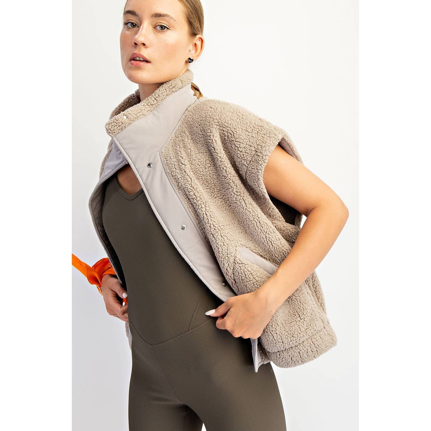 OVERSIZED MICRO SHERPA VEST
