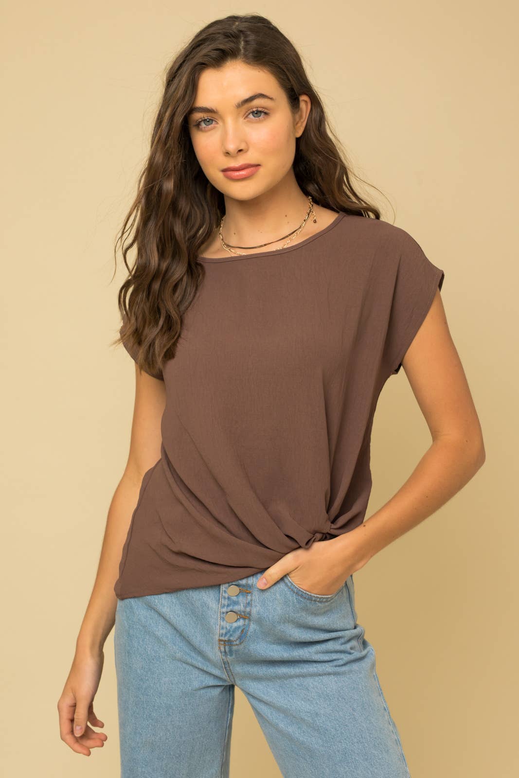 Solid Tee w/Front Knot Detail