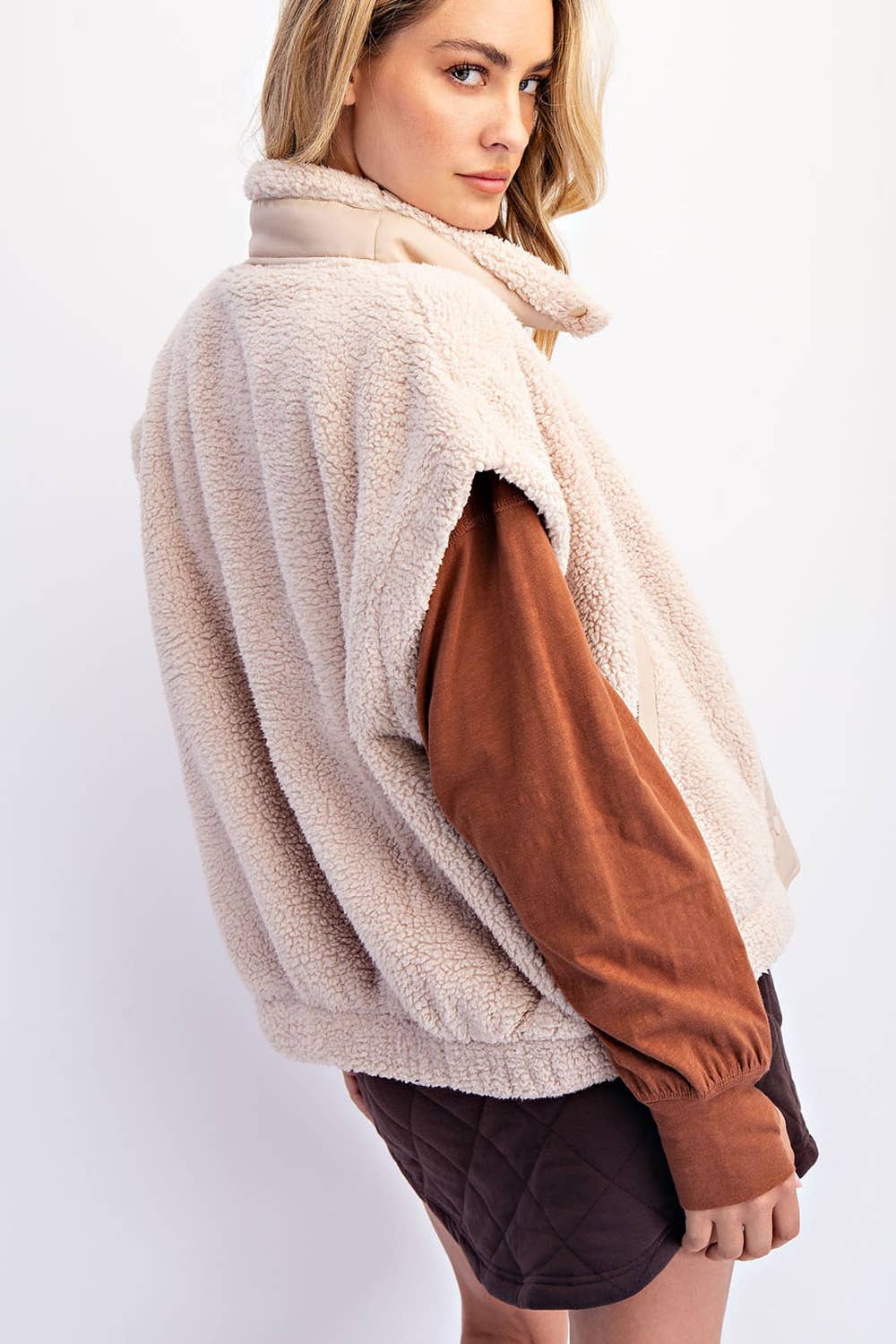 OVERSIZED MICRO SHERPA VEST