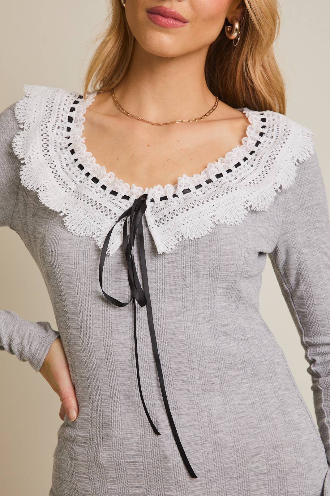 Round Neck Lace Trim top