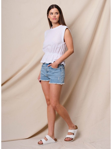 Cinch Tee