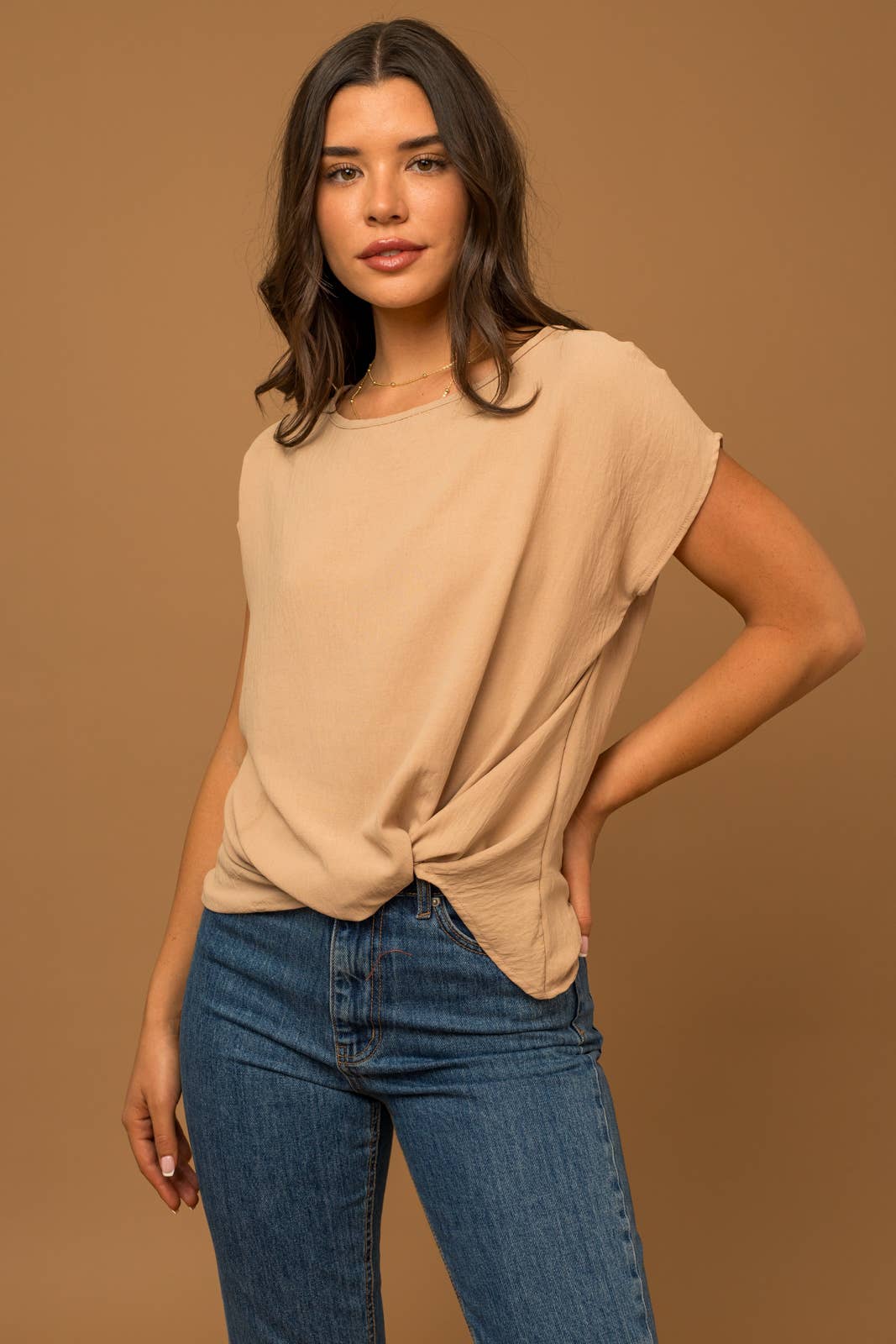Solid Tee w/Front Knot Detail