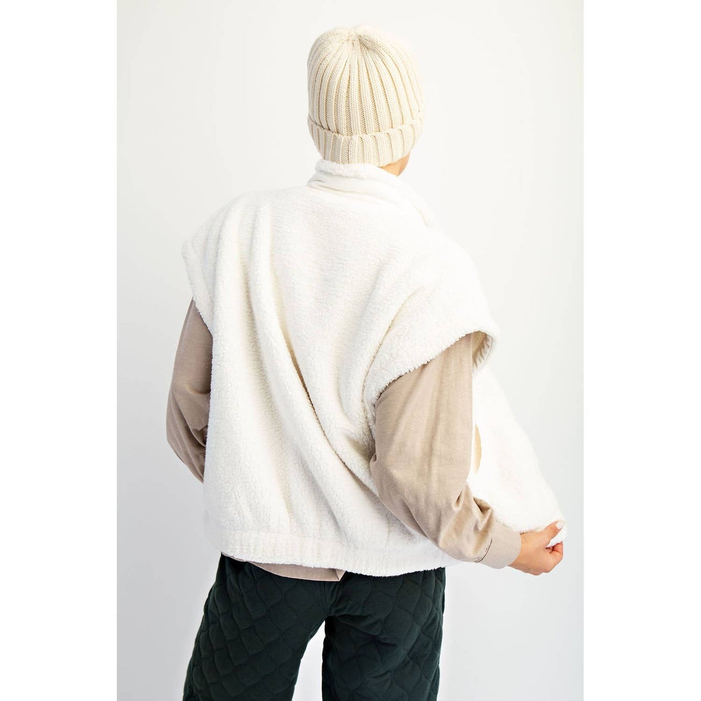 OVERSIZED MICRO SHERPA VEST