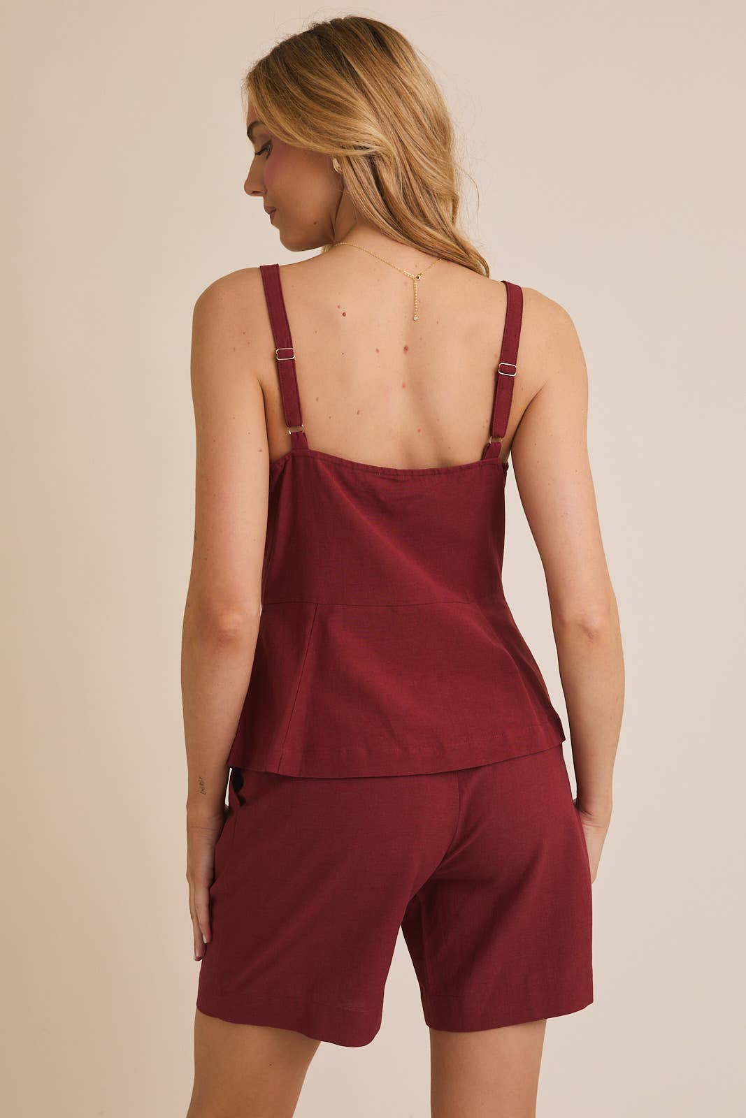 Sleeveless Button up Tie Front top