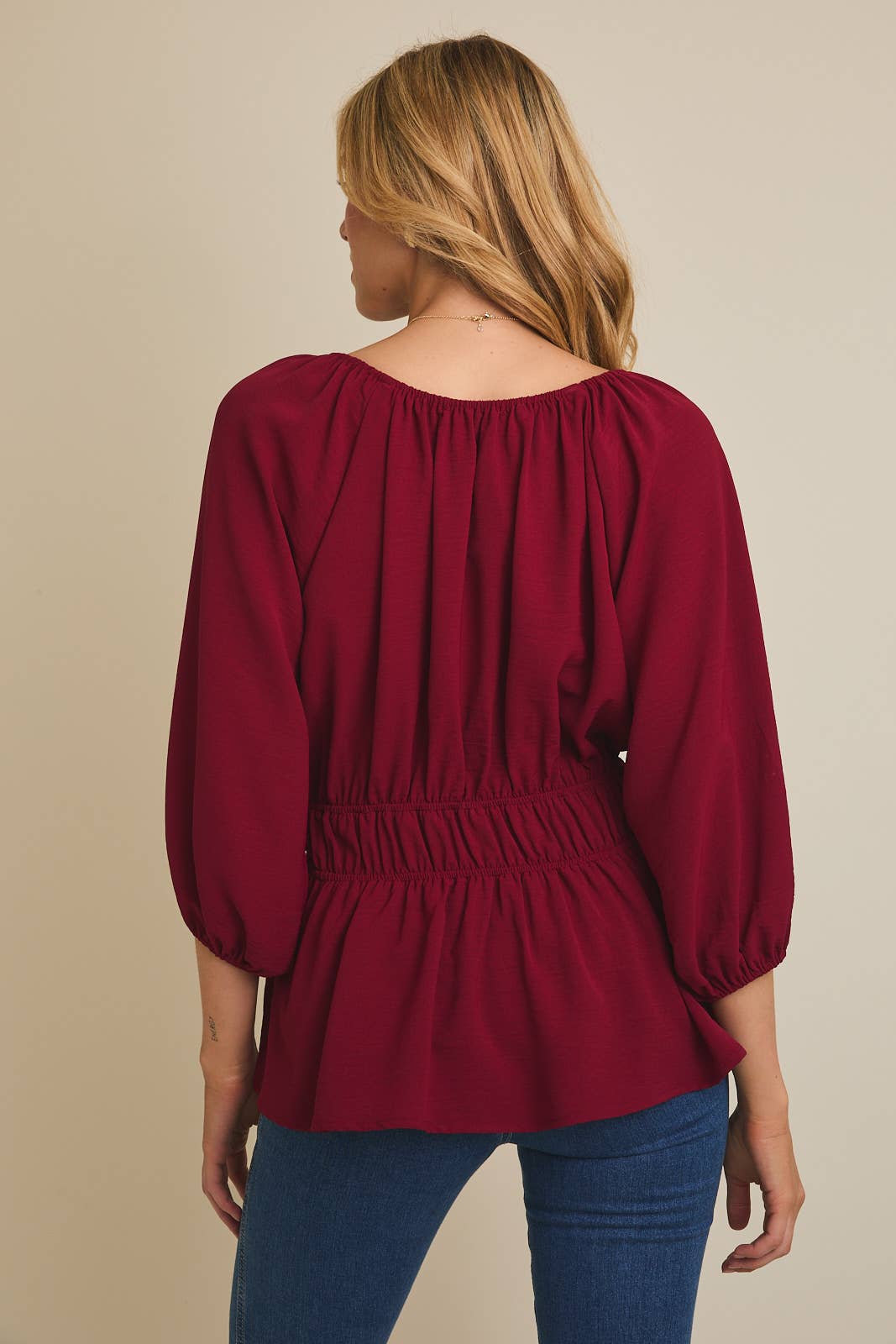 Round Neck 3/4 Sleeve Top