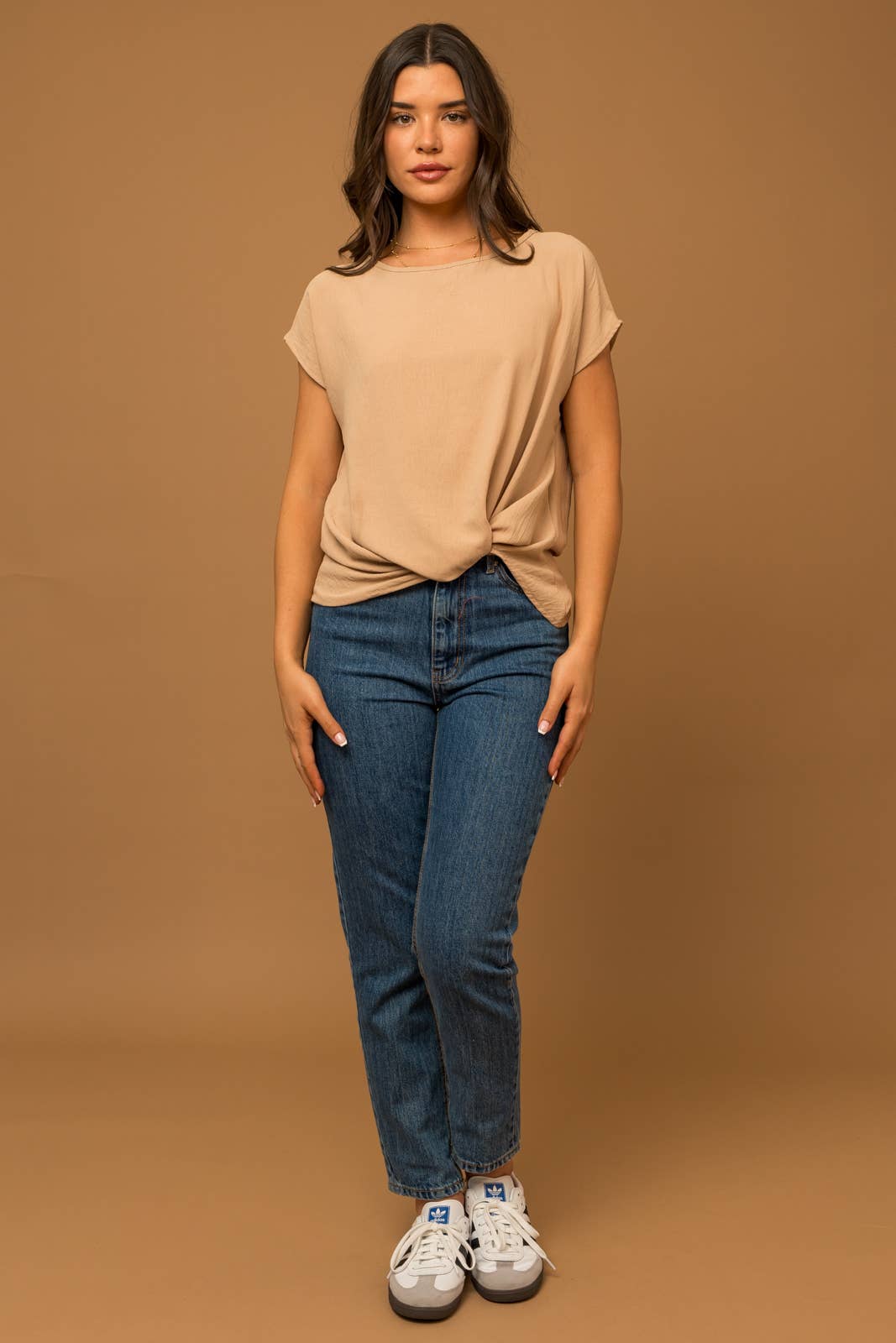 Solid Tee w/Front Knot Detail