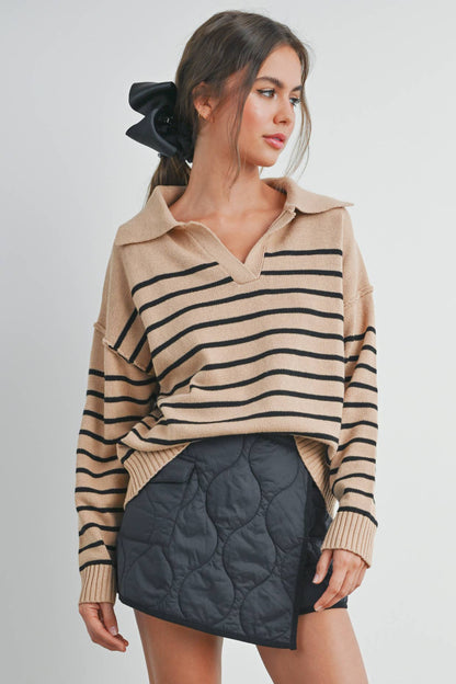 BMW7468 - V-NECK STRIPED SWEATER