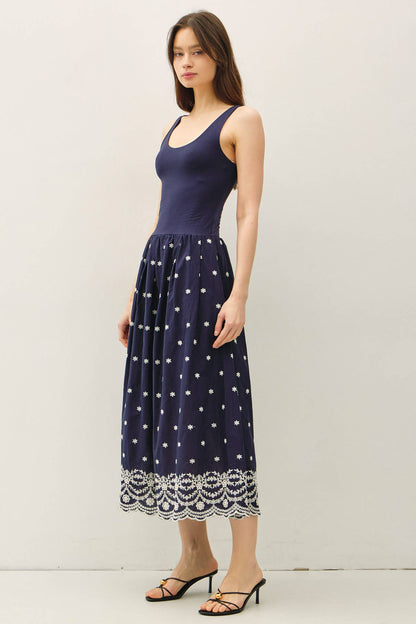 Sleeveless Scallop Edge Midi Dress