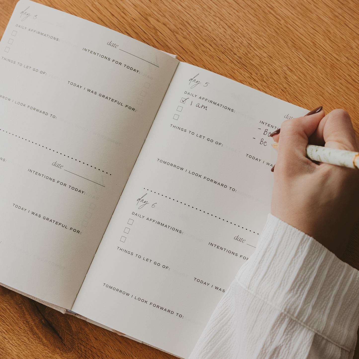 Gratitude Journal - Daily Prompted Journal - Gifts