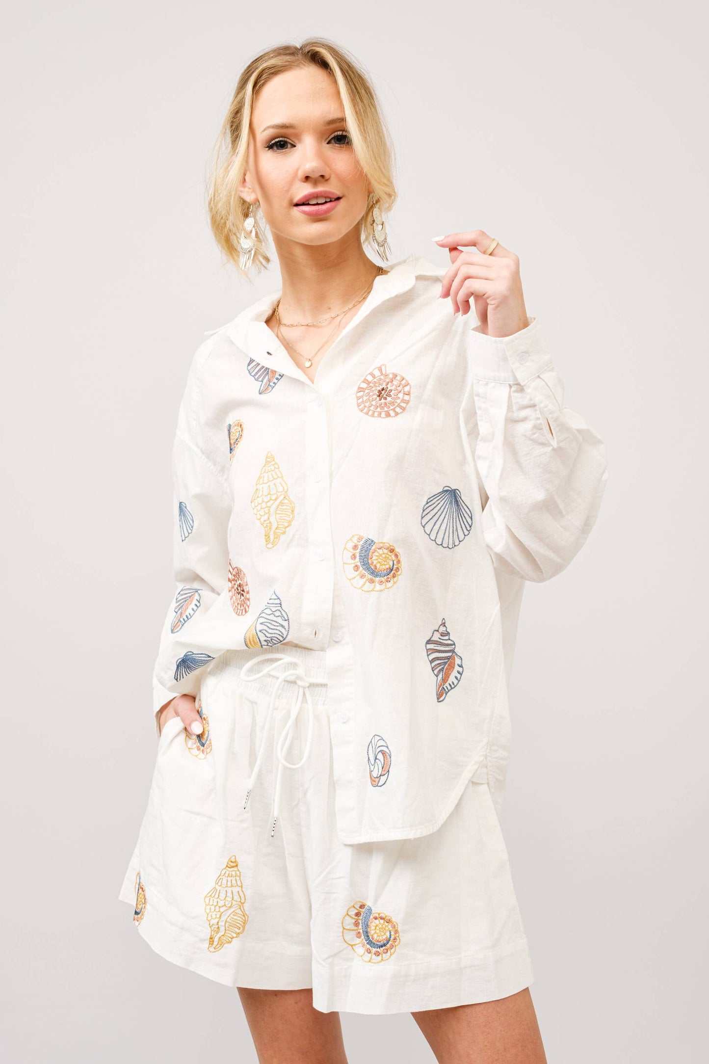Linen Seashell Embroidered Shirt