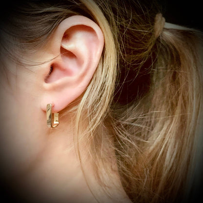 SQUARE HOOP EARRINGS