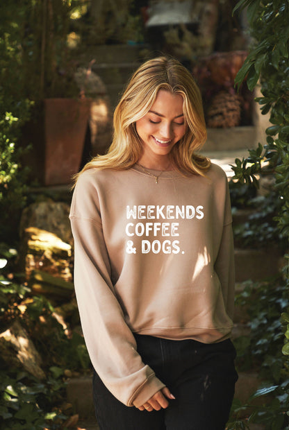 WEEKENDS COFFEE AND DOGS  Mid Graphic Sweatshirt
