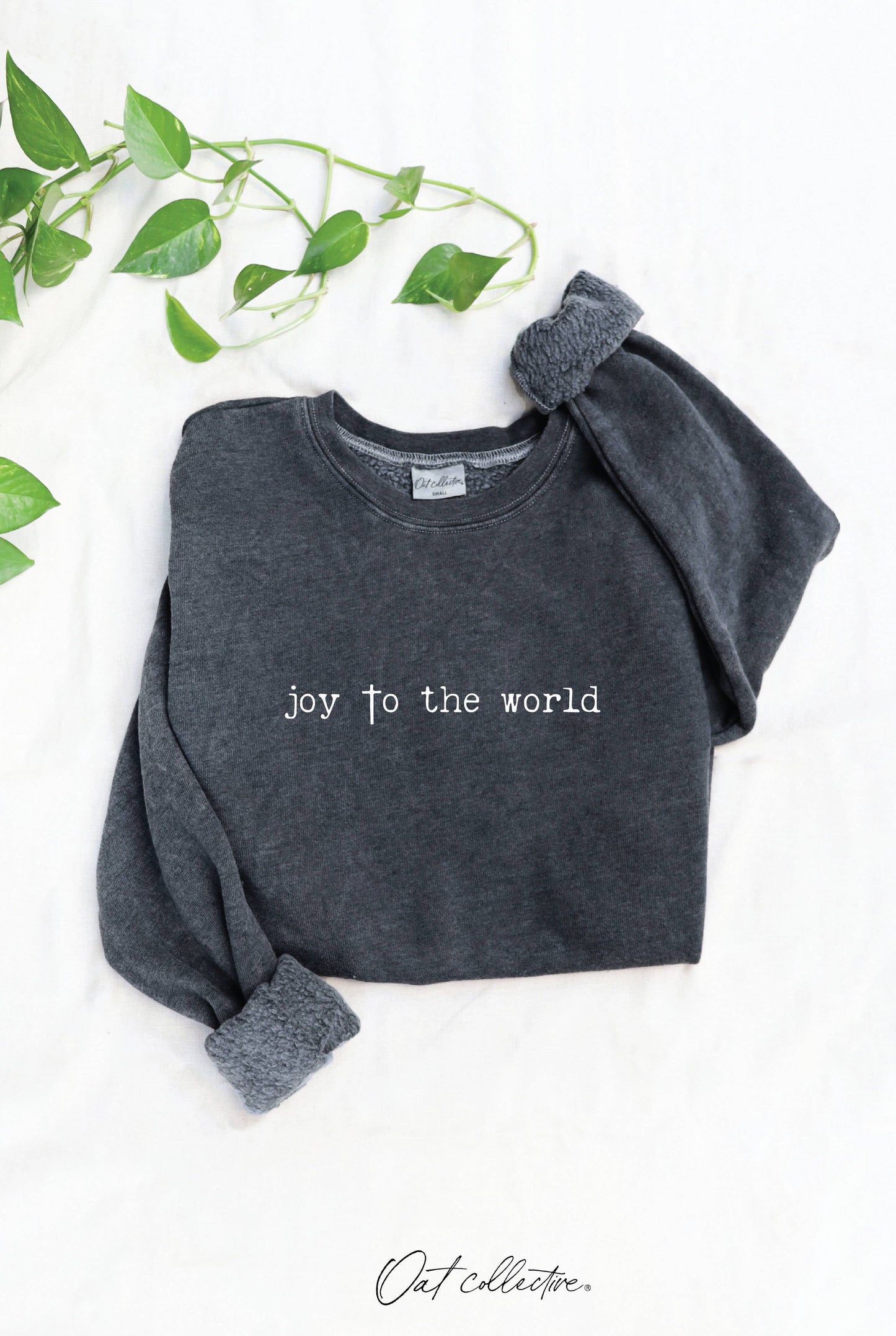 Joy to the World Min Graph Swtshrt