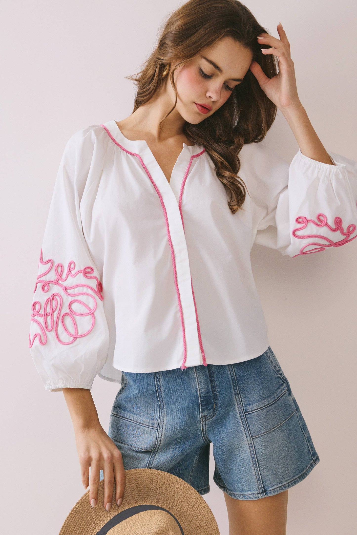 Bold Embroidery Puff Sleeves Blouse