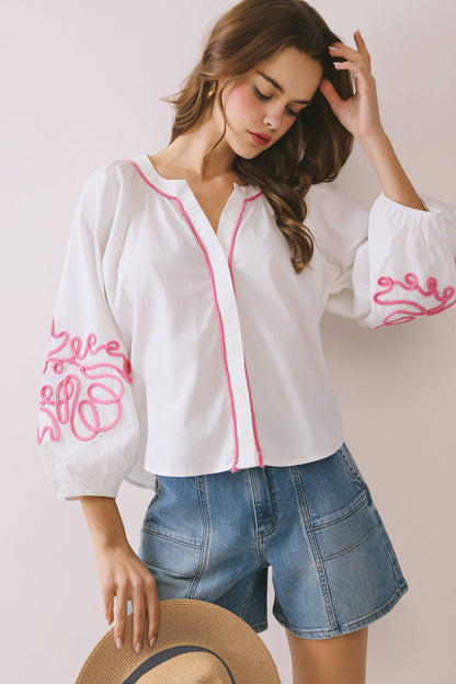 Bold Embroidery Puff Sleeves Blouse