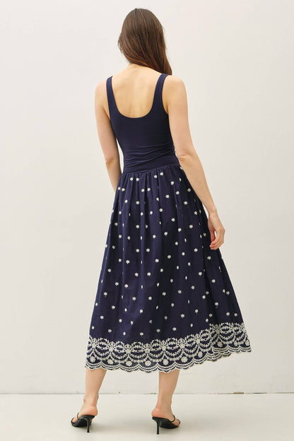 Sleeveless Scallop Edge Midi Dress