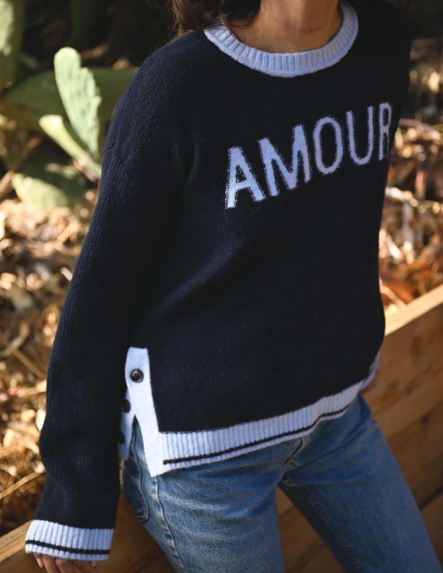 AMOUR SWEATER