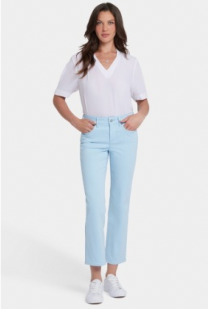 Marilyn Straight Ankle Jean