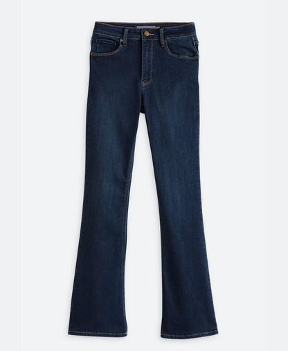 Slim Clean Bootcut Jean