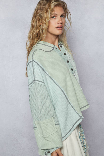 Balloon sleeve semi cropped knit top
